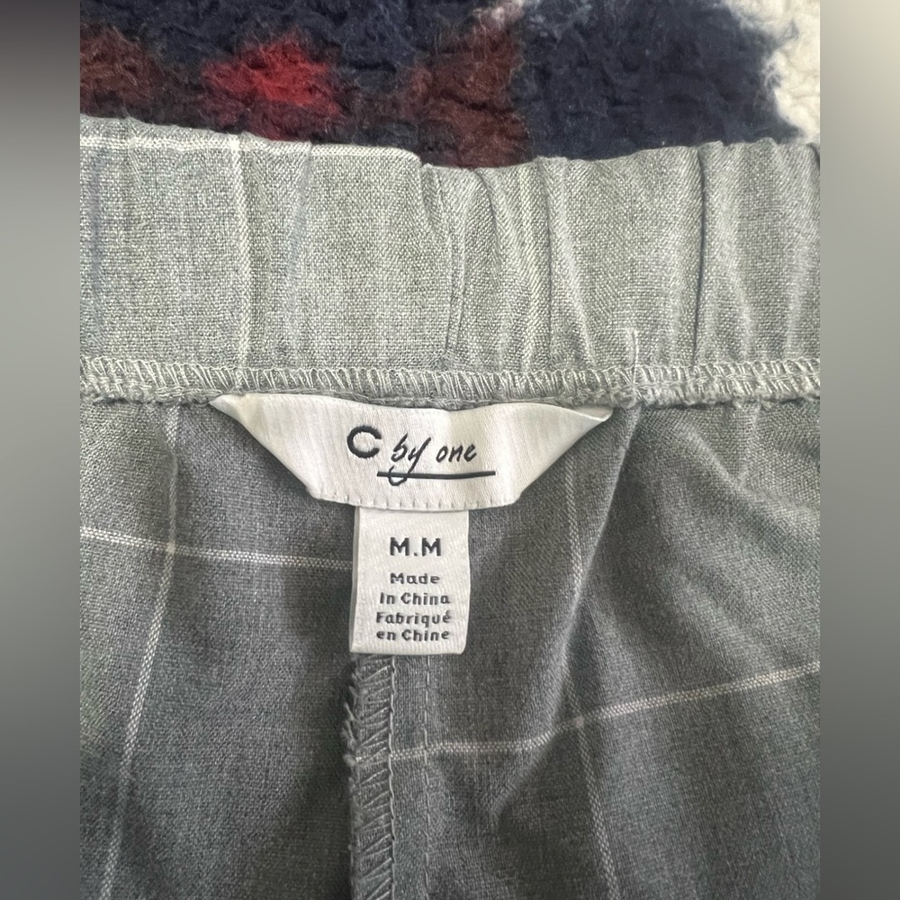 C by One Plaid jogger pants - Picture 4 of 5